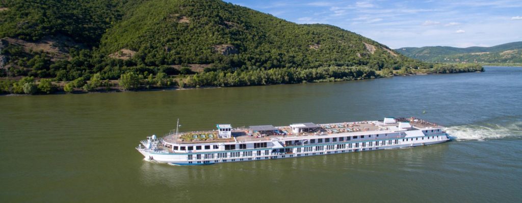 Riverside Luxury Cruises - Mozart on the river