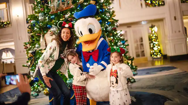 Save on on Rooms - Mickey's Very Merry Christmas Party - Favorite Grampy Travels