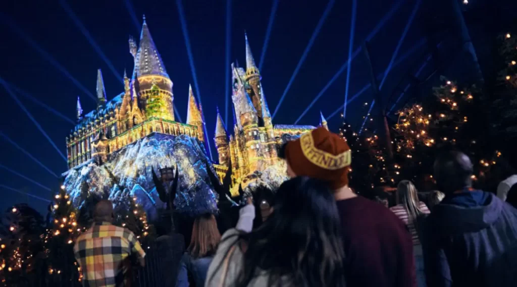 Universal Studios Christmas Hogwarts Castle