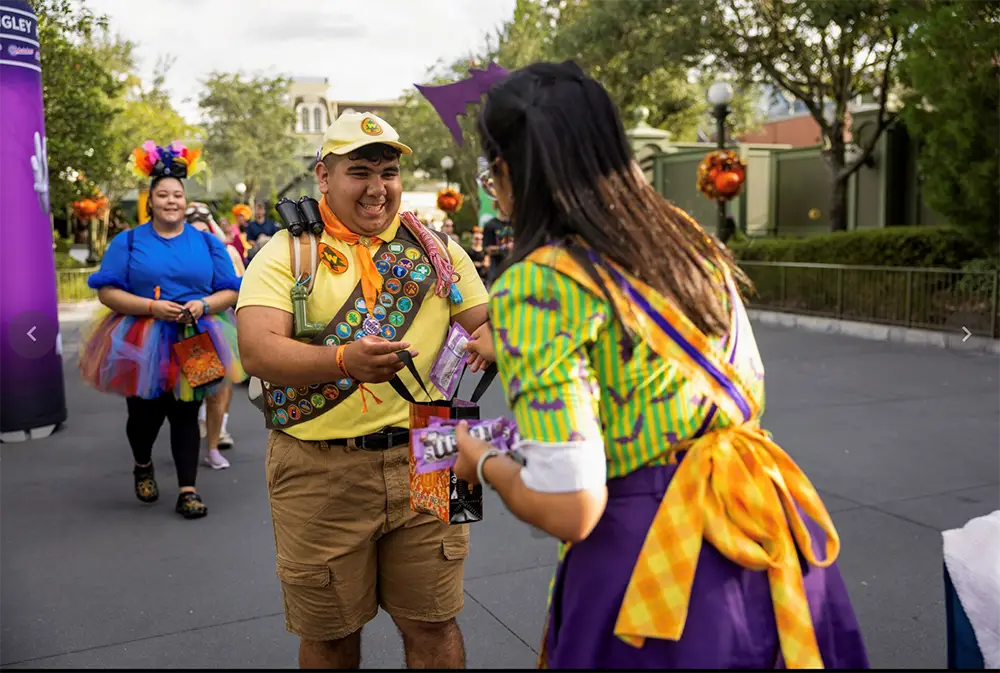 2025 WDW Mickeys Not So Scary Halloween Party Trick or Treating in Costume