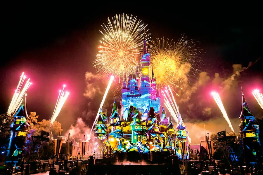 Mickeys Not So Scary Halloween Party-Disney's Not-So-Spooky Spectacular Firework Show