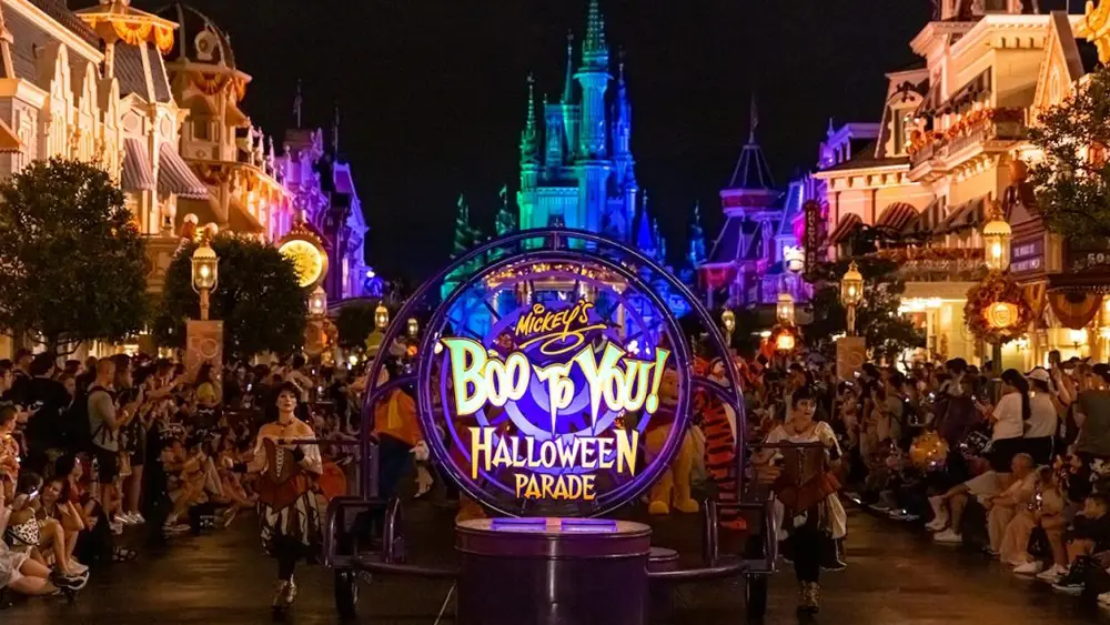 Mickeys Not So Scary Halloween Party-Halloween Parade Boo to You!
