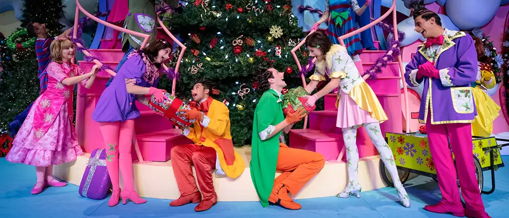 universal studios orlando grinchmas whos giving gifts universal studios orlando grinchmas whos giving gifts