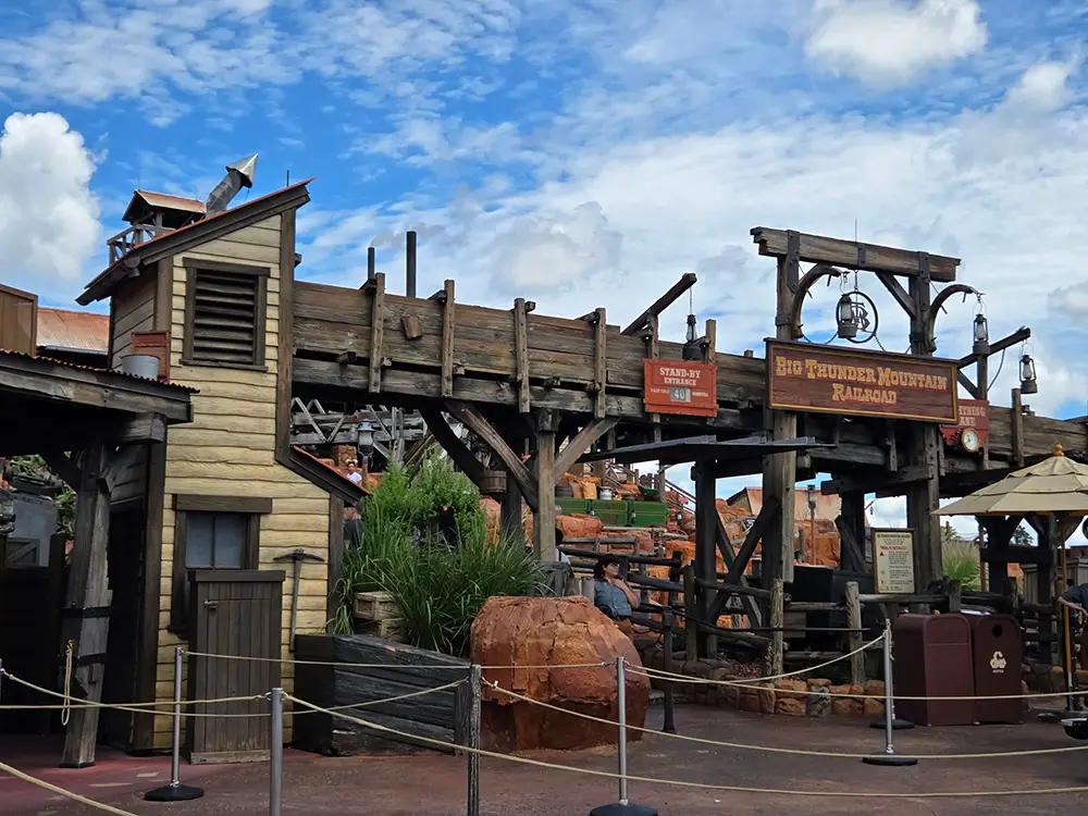 Disney Lightning Lane: Multi Pass, Single Pass & Premier